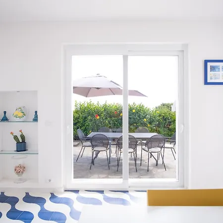 Sterlizia Holiday home *