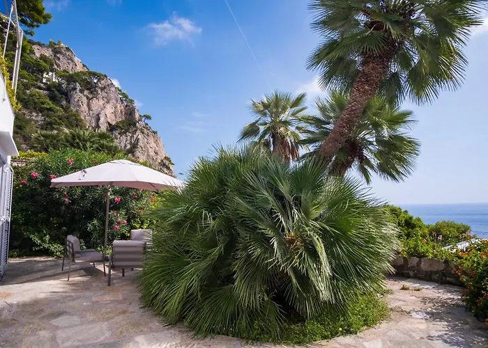 Sterlizia Капри