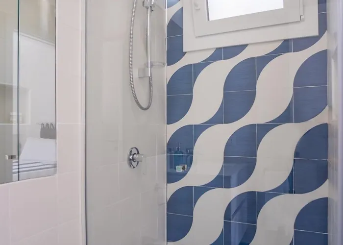 Sterlizia Капри