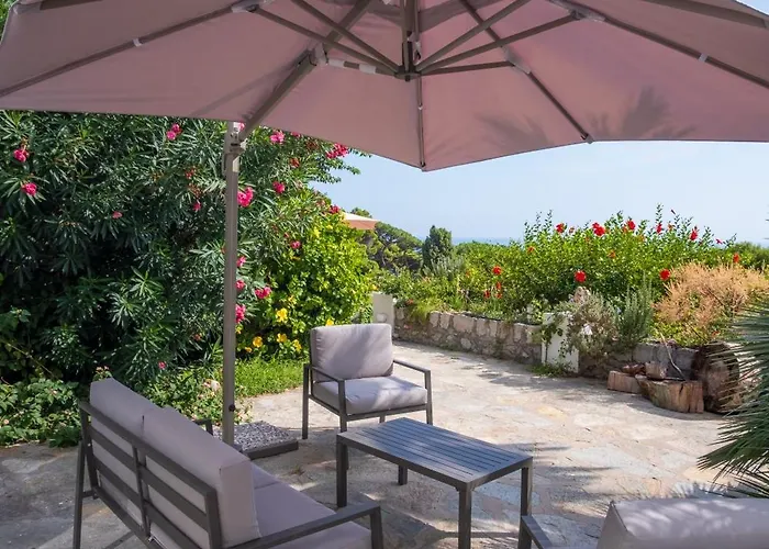 Sterlizia Holiday home *